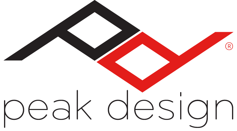 Logo Peak Design
